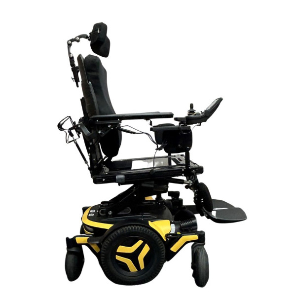 Electric wheelchair tilt-in-space - mid wheel drive Permobil M3 EQ6084